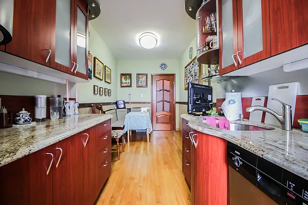 Sold by Brooklyn Finest Properties | media 51