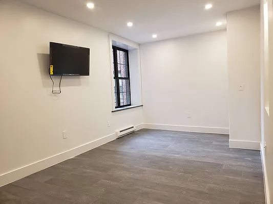 Rented by Roomeze | media 3