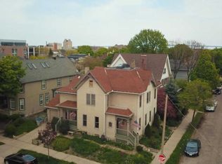 338 W Walker St, Milwaukee, WI 53204