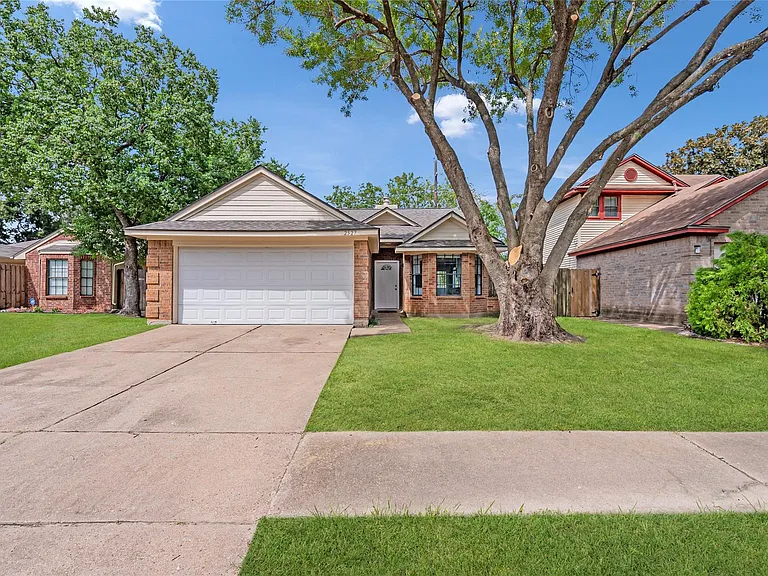 2527 Silver Trumpet Dr — Photo 3