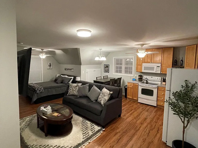1630 Ruth Ave — Photo 4