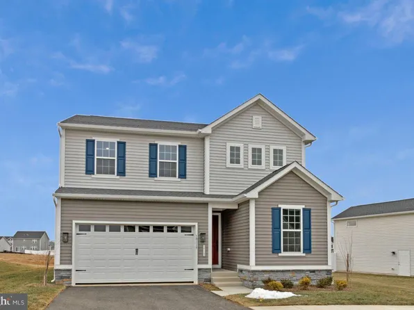 10119 Wilkes Dr, Williamsport, MD 21795