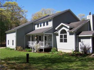 26 Paine Rd, Pomfret Center, CT 06259