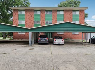 1102 W 24th St, Lawrence, KS 66046