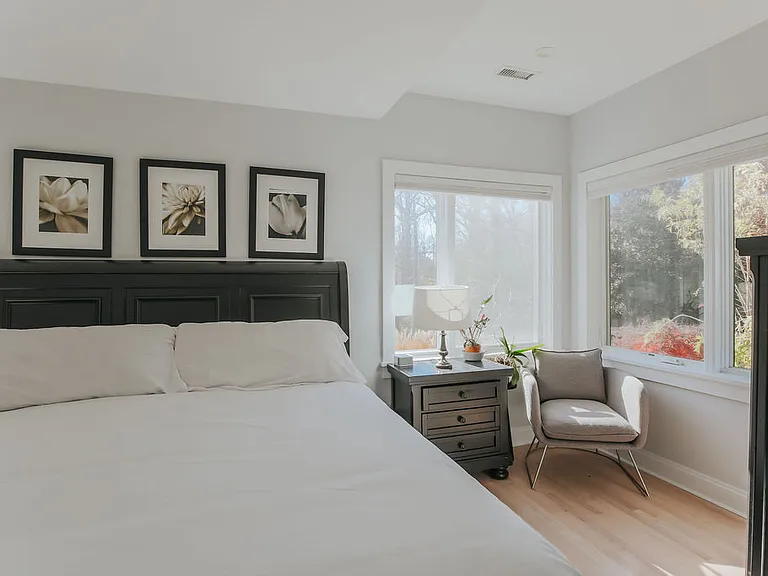 1629 Hardwood Ave — Photo 38