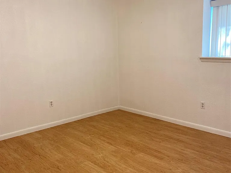 22810 Archibald Blair Ln — Photo 13