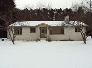 533 Sheler St, Coleman, MI 48618