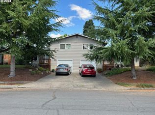 931 Robin Hood Ave, Eugene, OR 97401
