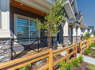 7422 196th St, Langley, BC V3A7X8