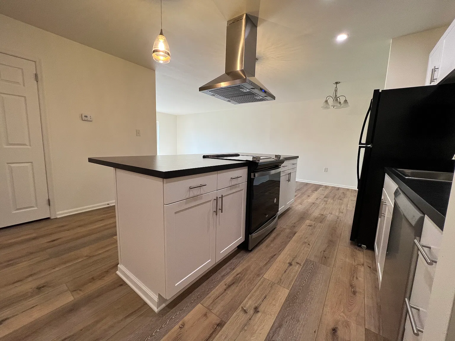 Cedar Run Condominiums — Photo 2