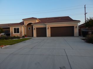 4613 W Payson Ct, Visalia, CA 93291