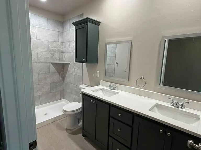 2415 SW J Ave — Photo 12