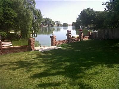 4th image of 2431 Lilac Dr