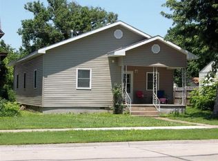 2305 Crawford Ave, Parsons, KS 67357