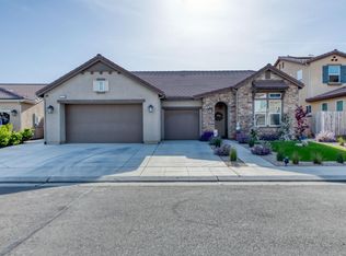 1110 Corazon Ave, Clovis, CA 93619