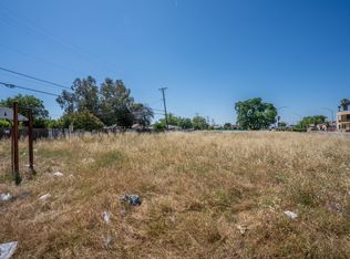 2305 S Elm Ave, Fresno, CA 93706