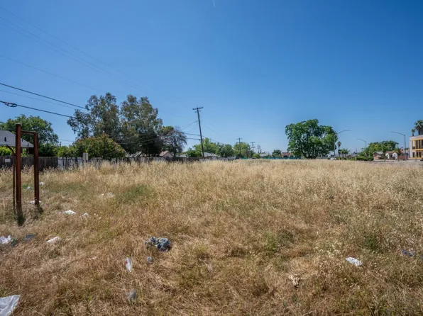 2305 S Elm Ave, Fresno, CA 93706