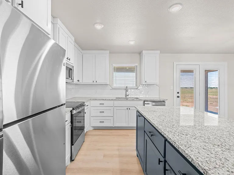 10601 E County Road 7400 — Photo 29