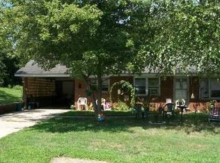 909 2nd St, Spencer, NC 28159