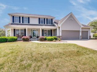 3705 Baldocchi Dr, Bloomington, IL