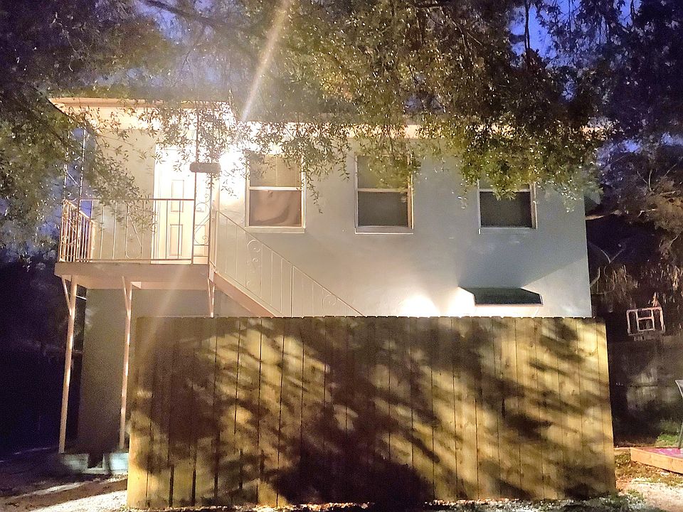 1st image of 665 28th Ave S