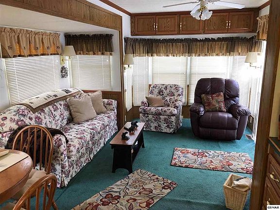 5th image of 4229 E Parkway Lot 201