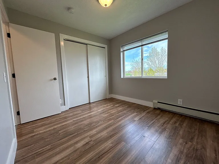 940 S 27th St — Photo 5