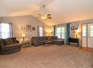 821 Newton St, Baldwin City, KS 66006