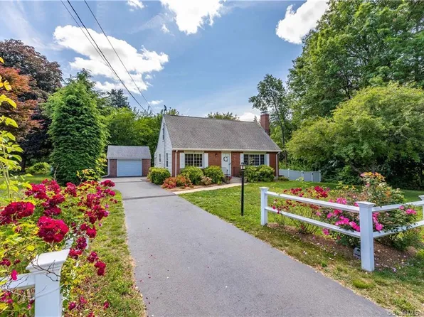 35 Eastview Drive, Windsor, CT 06095