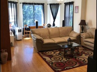 2144 W Arthur Ave APT 3, Chicago, IL 60645