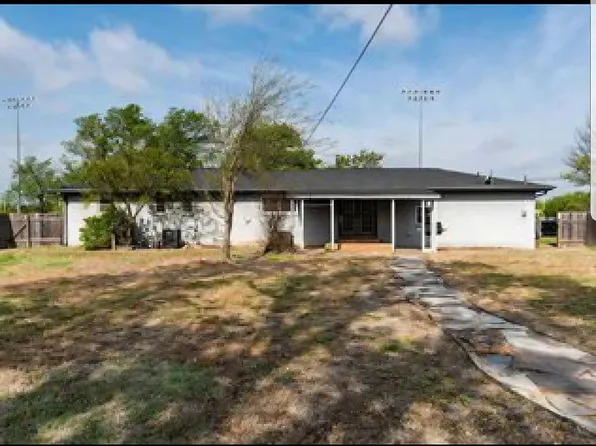 714 Arapaho St, Garber, OK 73738