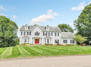 129 Coram Ln, Orange, CT 06477