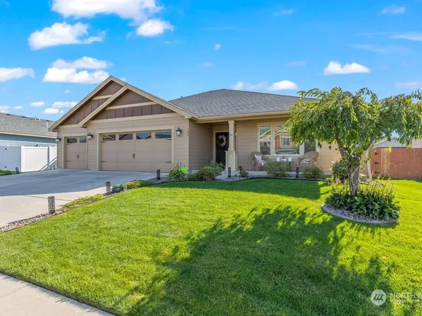 708 Summit Avenue, Moxee, WA 98936