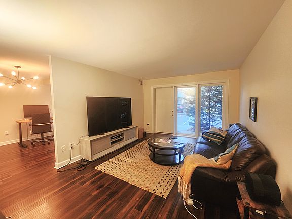 5th image of 11923 Parklawn Dr