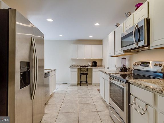 2nd image of 6075 Paynes Ln