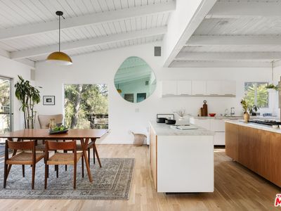 5911 Canyon Heights Ln, Los Angeles, CA, 90068