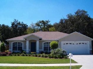 37346 Laurel Hammock Dr, Zephyrhills, FL 33541