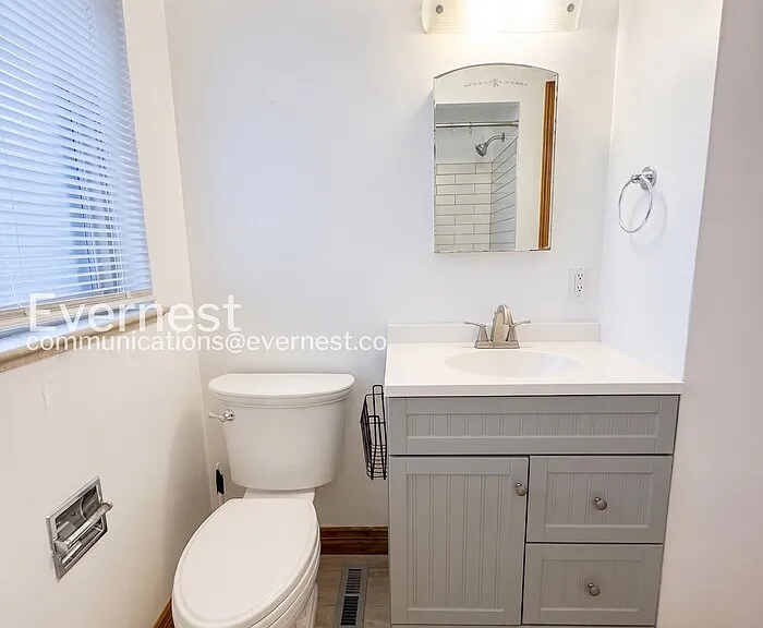 2219 Quitman St — Photo 17