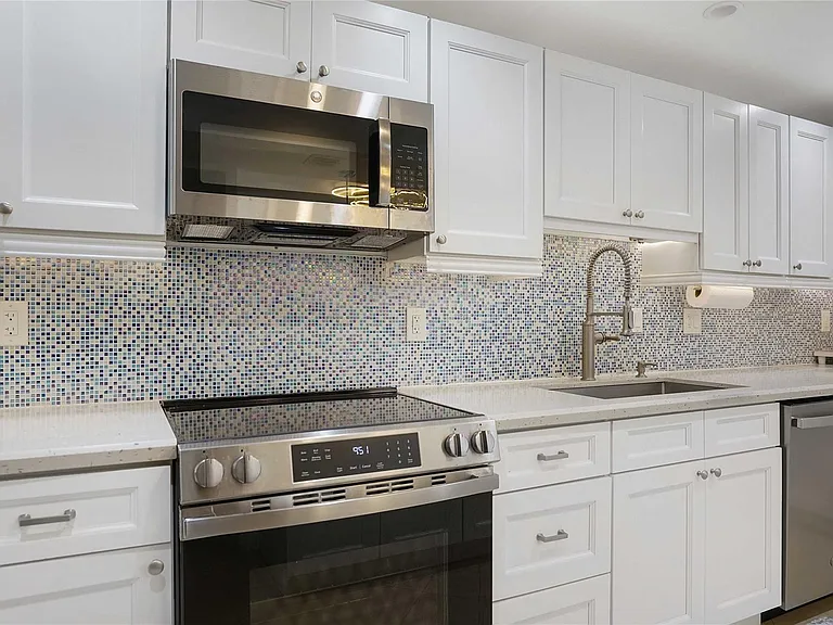 3430 Galt Ocean Dr #802 — Photo 21