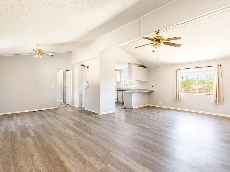 72476 Sunnyvale Dr — Photo 21