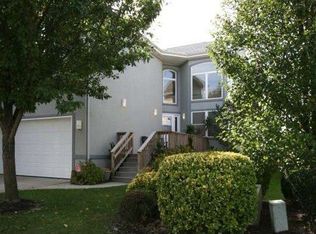 53 Seaside Ct, Margate, NJ 08402