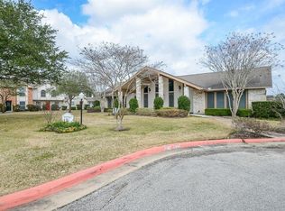 40 Chapparal Ct, Missouri City, TX 77459