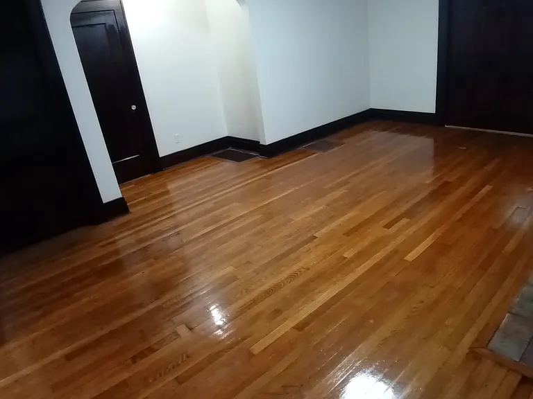 123 Onondaga Ave #2 — Photo 15