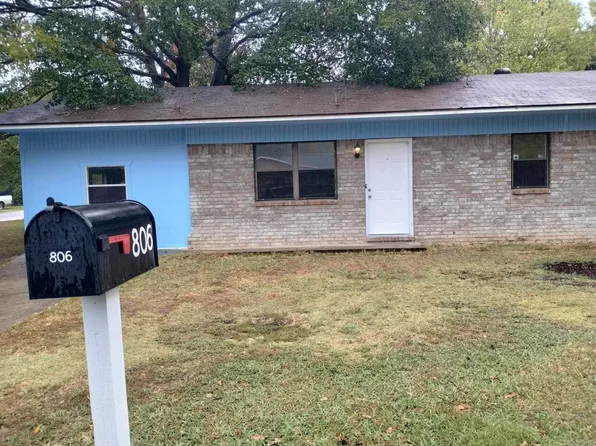 806 Hickory Ln, Dardanelle, AR 72834