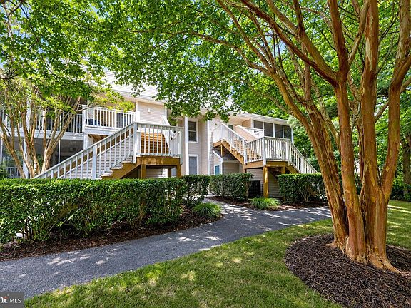 2nd image of 39055 Lakeshore Ct Unit 53068