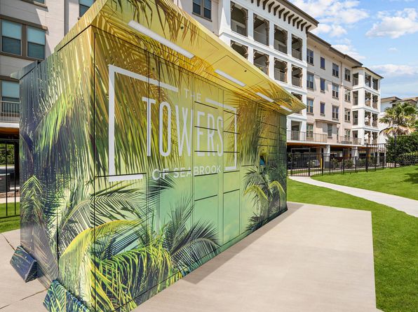 3300 Towers Blvd #6-645