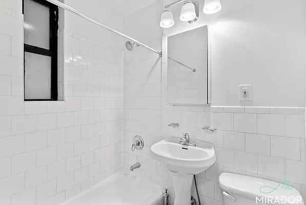 Rented by Mirador Real Estate | media 10