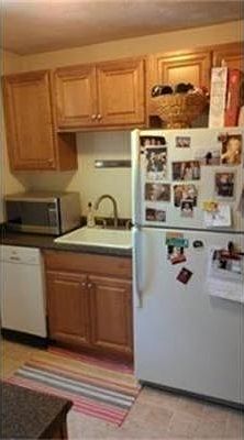 2nd image of 9 Hanover Ave