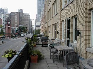 204 Travis St APT 2A, Houston, TX 77002