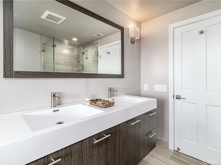 3546 Berry Dr — Photo 19
